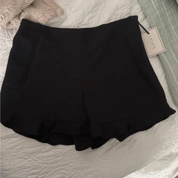 1. State ruffle bottom dress shorts - Picture 2 of 2